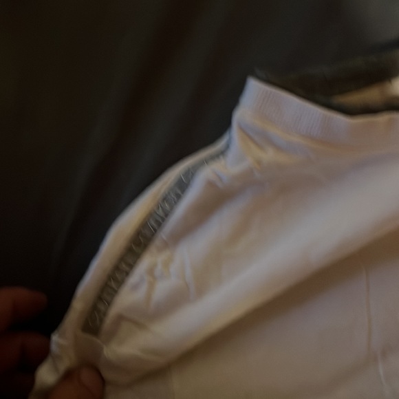 Mens calvin klein tee - Picture 3 of 3